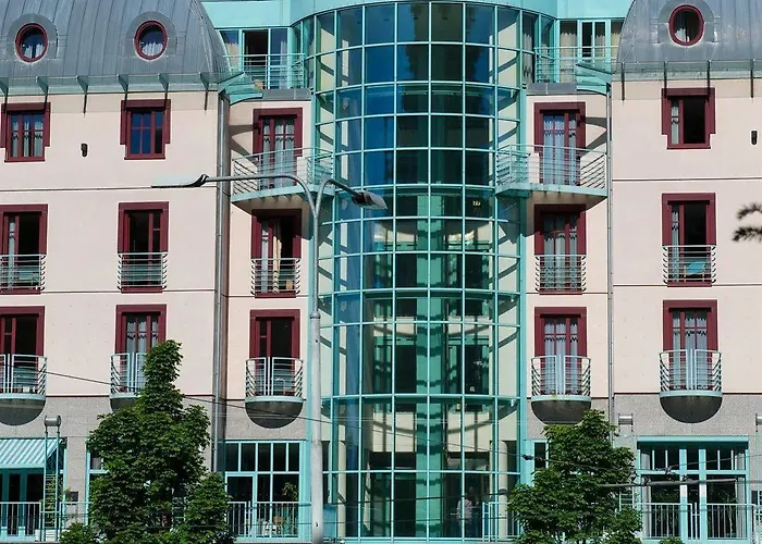 Orea Cristal Hotell 4*