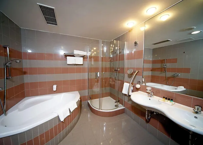 Hotell Orea Cristal