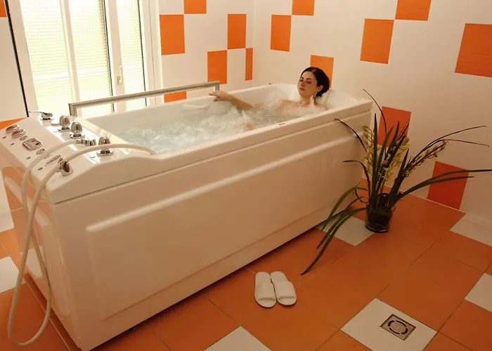 Hotell Orea Cristal