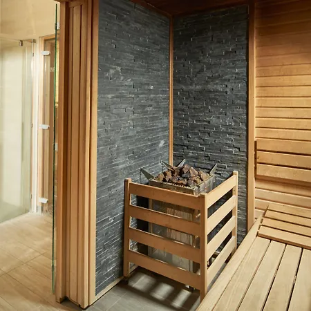 Отель Orea Cristal Марианске-Лазне