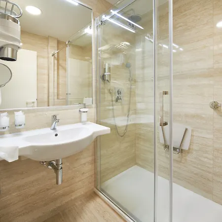 Отель Orea Cristal 4*