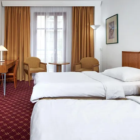 Отель Orea Cristal 4*